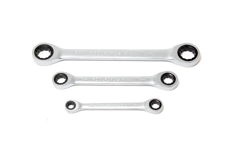 Ключ накидной трещоточный 16х17мм ROCKFORCE RF-7571617M 28389