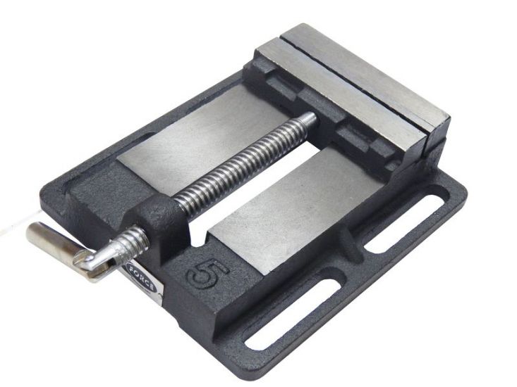 Тиски станочные 6"-150мм ROCKFORCE RF-6540406 3333