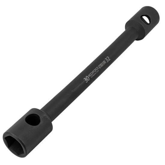 Ключ баллонный двусторонний усиленный 30x32 L-400мм (черный) Rock FORCE RF-6773032-EURO 54280