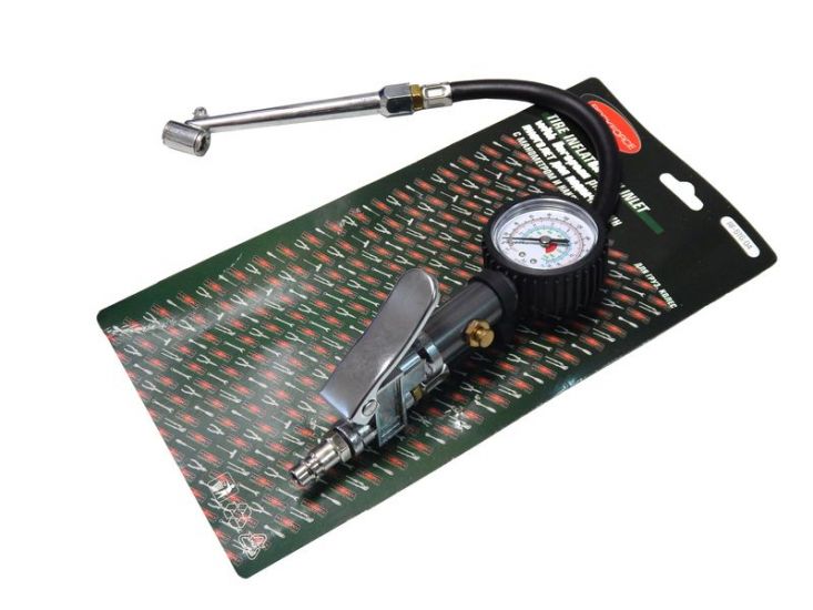 Пистолет для подкачки шин с манометром и наконечником для груз. колес(0-15bar),в блистере ROCKFORCE RF-STG-04 26664