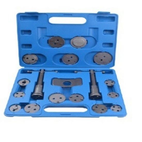 Набор для обслуживания тормозных цилиндров 18 предметов (право/левосторнний привод) в кейсе ROCKFORCE RF-65805 16991